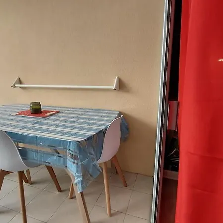 Apartment Wow* Mer/piscine/climat/parking