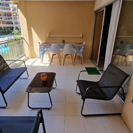 Apartment Wow* Mer/piscine/climat/parking *